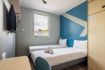 هتل Ibis Budget Nanterre La Defense