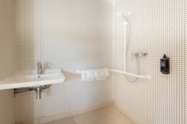 هتل Ibis Budget Nanterre La Defense