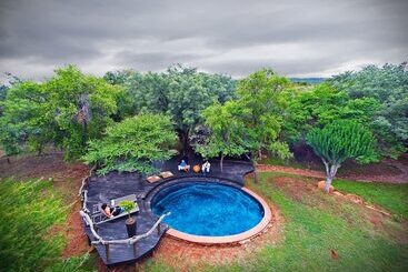 هتل Itaga Luxury Private Game Lodge