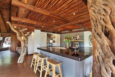 هتل Itaga Luxury Private Game Lodge