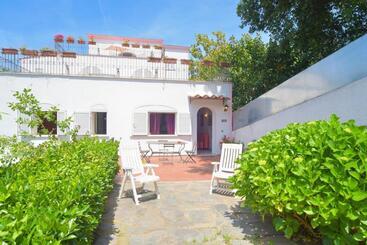 هتل Residence Aegidius