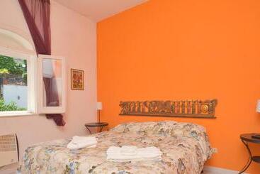 هتل Residence Aegidius