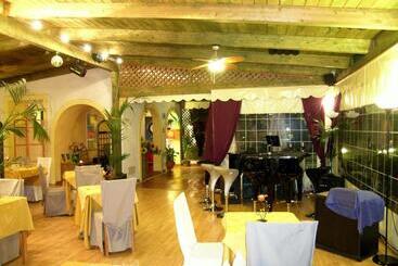 هتل Residence Aegidius