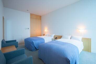هتل Setouchi Retreat By Onko Chishin