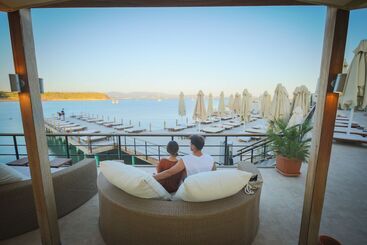 هتل Yacht Club