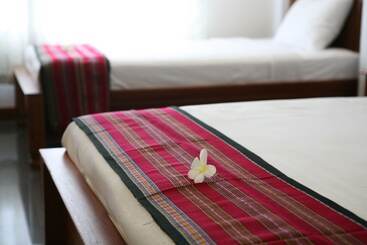 پانسیون Alisa Guesthouse