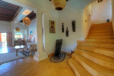 پانسیون Swahili House