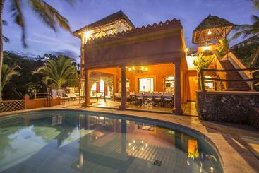 پانسیون Swahili House