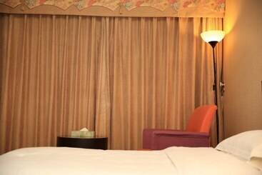 Promen Liting Hotel