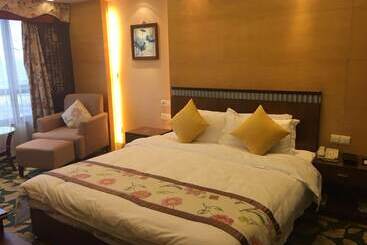 Promen Liting Hotel