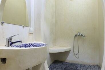 Riad Zaitouna Chaouen