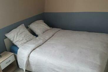 تختخواب و صبحانه Chambre D Hote Avec D Autre Voyageur