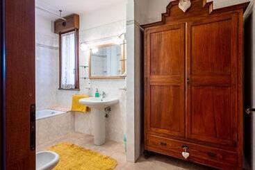 تختخواب و صبحانه Il Bosco Di Re Guesthouse, Camera Matrimoniale
