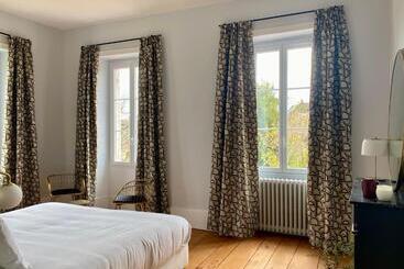 تختخواب و صبحانه Maison Balmelle Maison D Hôtes De Caractère