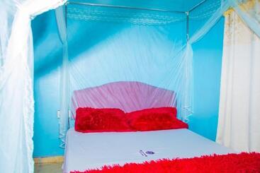 تختخواب و صبحانه Crystal Homes Air Bnb