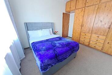 تختخواب و صبحانه Haresca Luxury Accommodation Parow