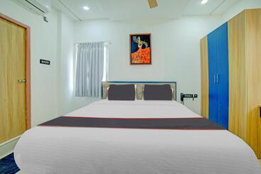 Super Collection O Hotel Lakeview Castle