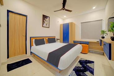 Super Collection O Hotel Lakeview Castle