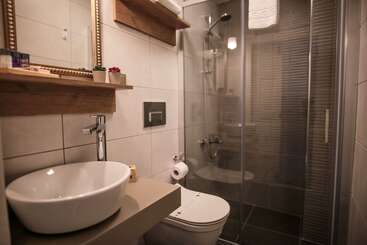 هتل Ayvalık Palacitta Guesthouse