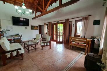 هتل Cabanas Las Pencas, Hosteria