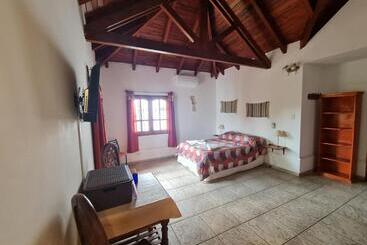 هتل Cabanas Las Pencas, Hosteria