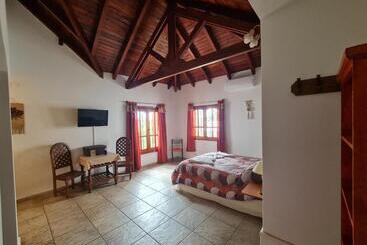هتل Cabanas Las Pencas, Hosteria