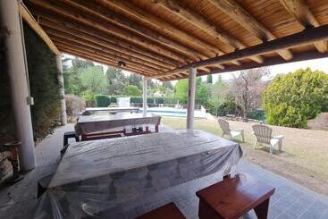هتل Cabanas Las Pencas, Hosteria