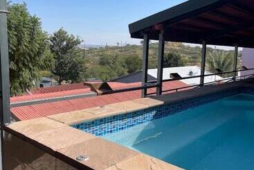 پانسیون Ethithiya Vintage Guesthouse And Self Catering