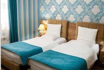 Issam Hotel & Spa Sheki