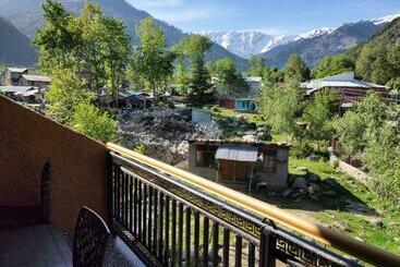 هتل Galaxy Luxuria , Manali
