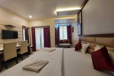 New Gitanjali Hotel, New Digha