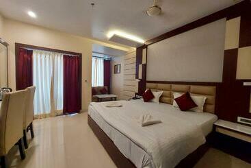 New Gitanjali Hotel, New Digha