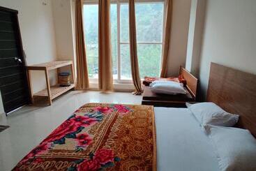 酒店 Satopanth Inn