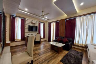 New Gitanjali Hotel, New Digha