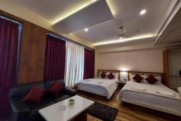 New Gitanjali Hotel, New Digha