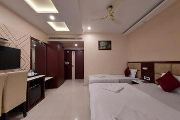 New Gitanjali Hotel, New Digha