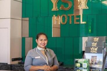 Ysw Hotel Lopburi