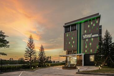 Ysw Hotel Lopburi