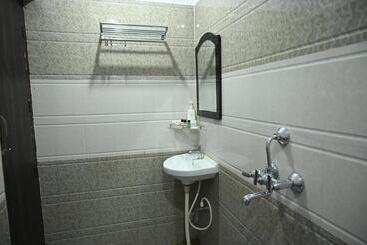 هتل Diamant Inn