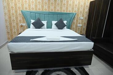 هتل Diamant Inn
