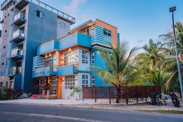 هتل Fuvahmulah Central