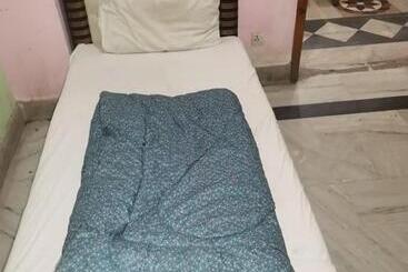 هتل Kashmir Premium