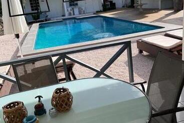 Kenepa Resort
