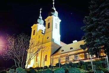 پانسیون Kékmadaras Vendégház Tihany
