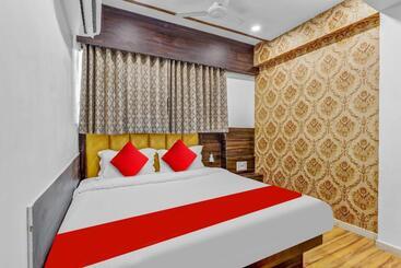 酒店 Oyo Flagship 81369  Stay Inn