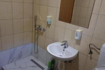 پانسیون Guest House Star Gate