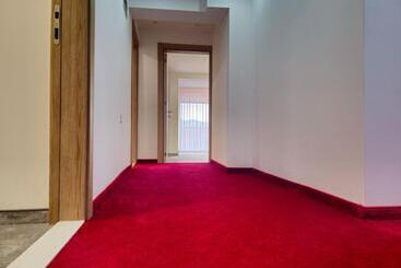 پانسیون Guest House Star Gate