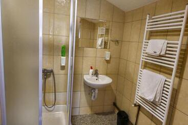 پانسیون Guest House Star Gate