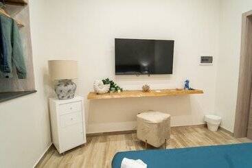 پانسیون Sensoria Naxos Suites