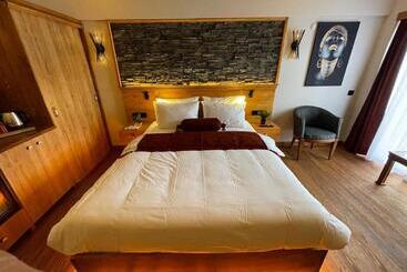 تختخواب و صبحانه Palmi̇ye Konuk Evi̇
